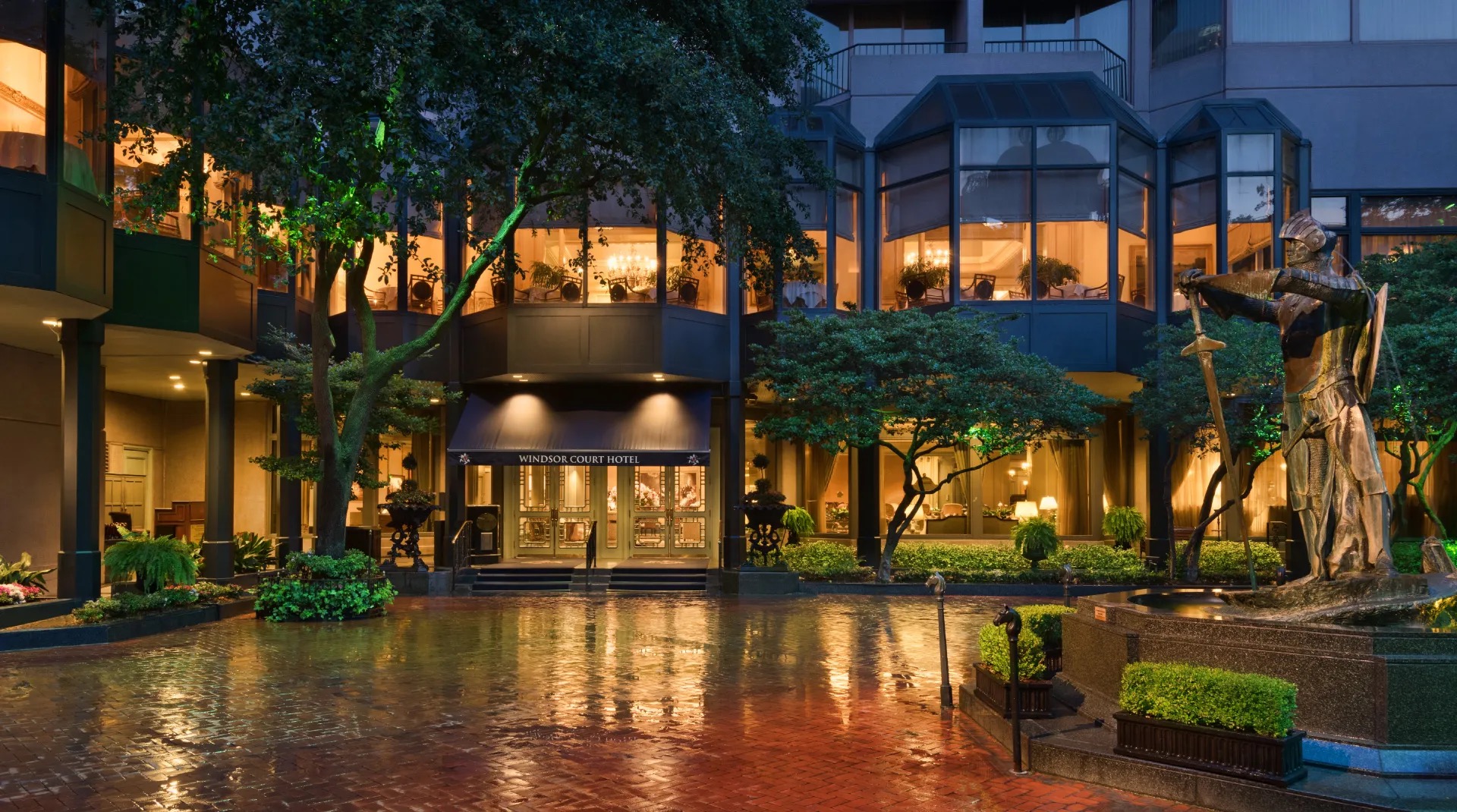 Beautiful new orleans courtyard - The Windsor Court Hotel in New Orleans