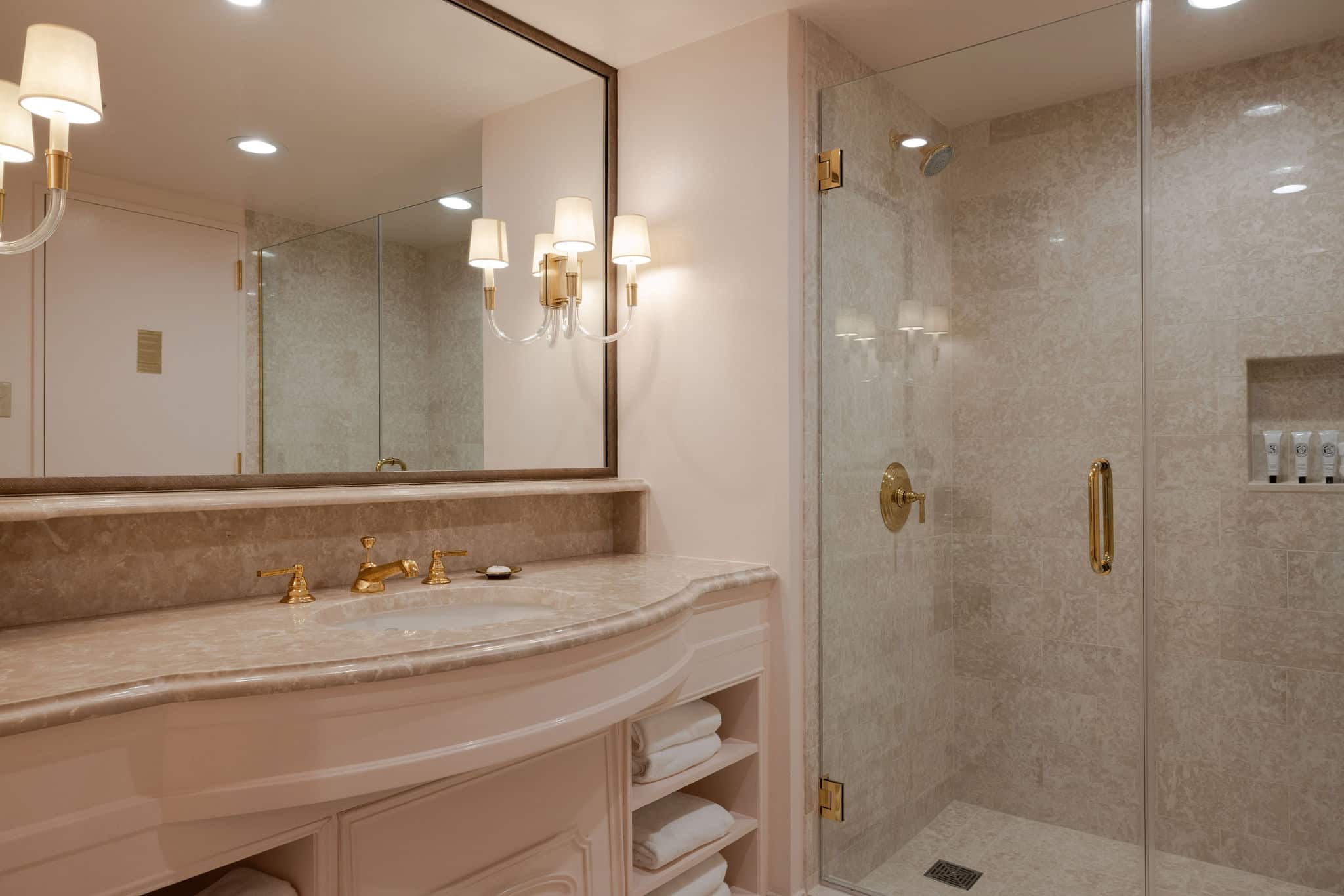 Two-Bedroom Corner Suite - The Windsor Court